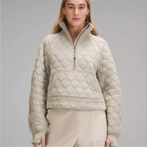 Lululemon Women’s Scuba Oversized Quilted Half Zip in Riverstone - size XS/S.